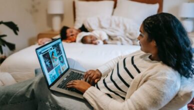 When it comes to relationships, there are many different types to consider. Here are some of the most common types of relationships, their features, and tips on how to determine what type of relationship is right for you.